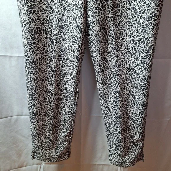 TOMMY BAHAMA Everyday Active All-Over Leaf Print Pant Sz M Pull-On Stretch EUC! - Picture 5 of 10